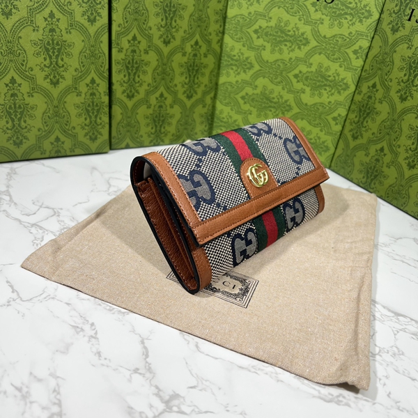 グッチ財布コピー側面デザイン